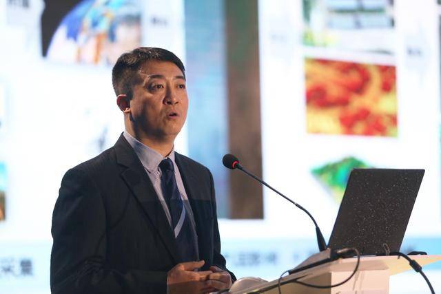 2019烟台院士峰会暨数字地球与空天信息应用发展论坛顺利开幕(图7)