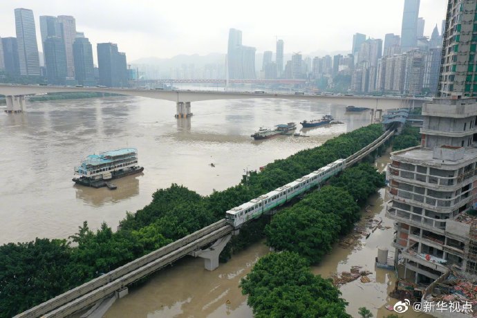 重庆洪崖洞等多处景点被淹，已启动史上首次防汛I级应急响应(图3)