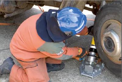 消防技术：大型车辆顶升(图6)